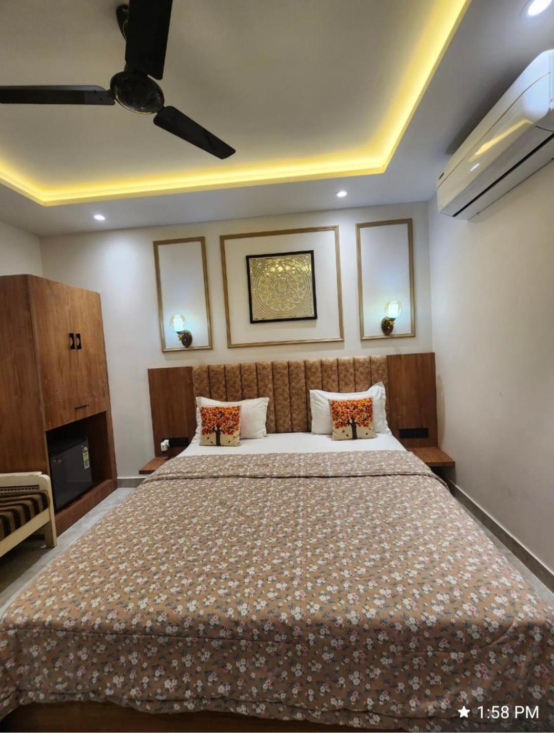 Khas Mahal Homestay Agra  Exteriör bild