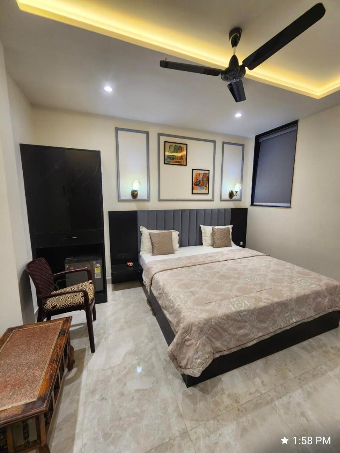 Khas Mahal Homestay Agra  Exteriör bild