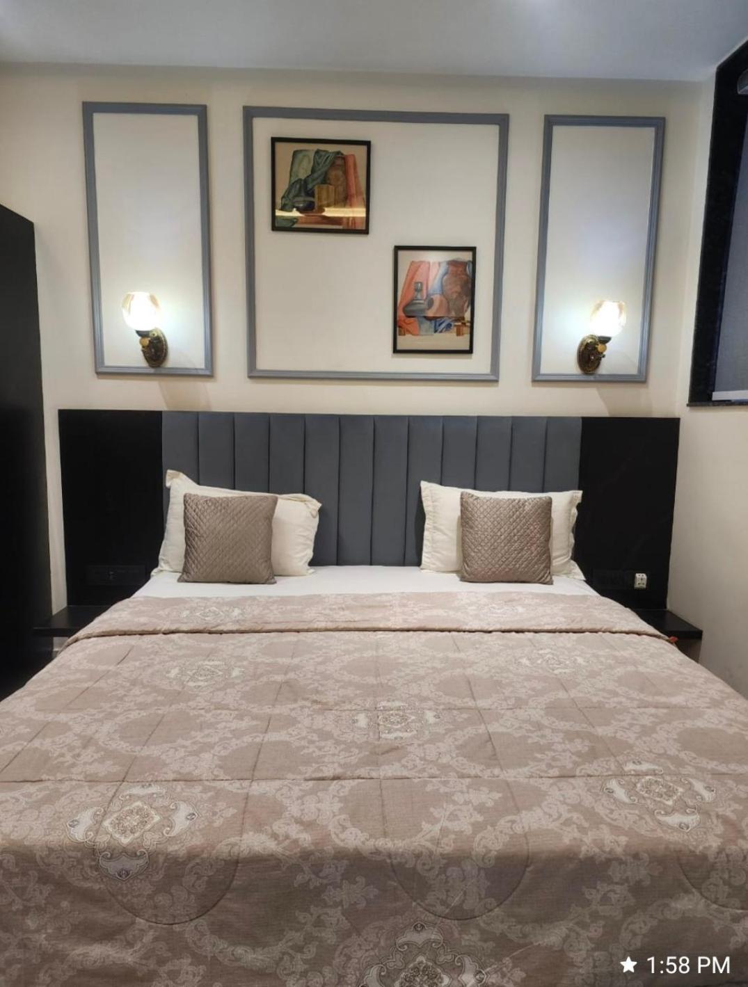 Khas Mahal Homestay Agra  Exteriör bild
