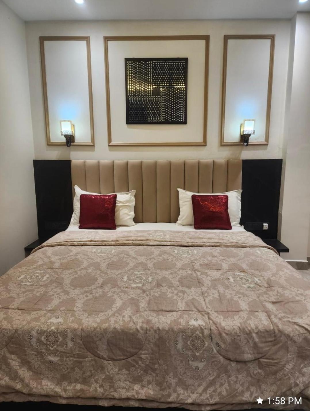 Khas Mahal Homestay Agra  Exteriör bild